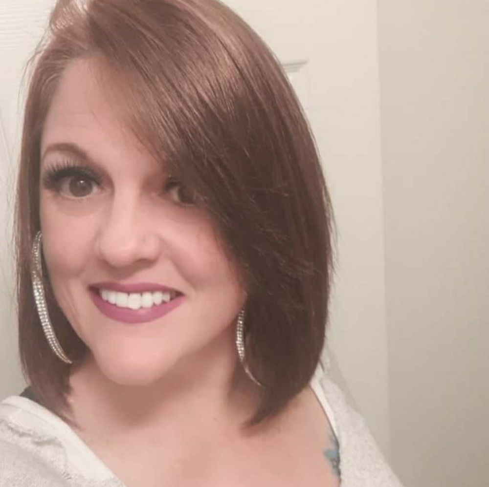 Meet your Posher, Carrie